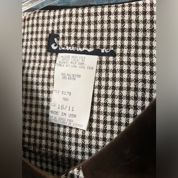 Women's NWT Long Sleeve Button Down Blazer With Felt Crushed Brown Velvet Collar - Picture 4 of 6